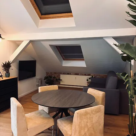 Loftstyle Mit Loggia * Dresden
