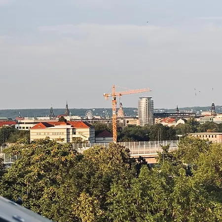 Apartment Loftstyle Mit Loggia Dresden